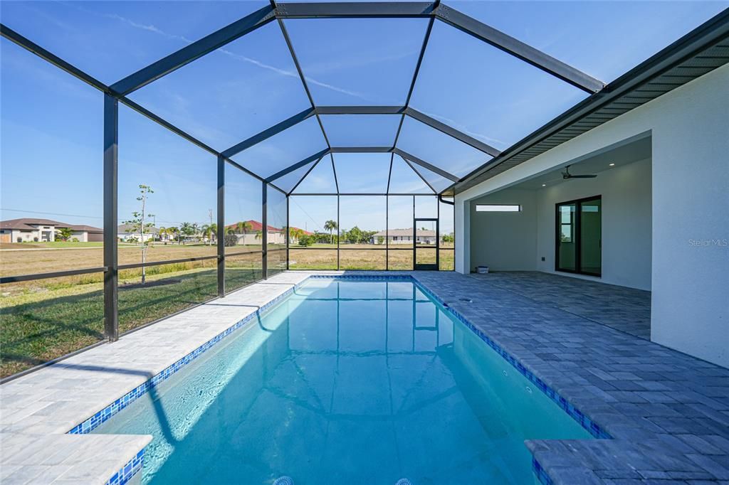 На продажу: $489,000 (3 спален, 2 ванн, 1810 Квадратных фут)