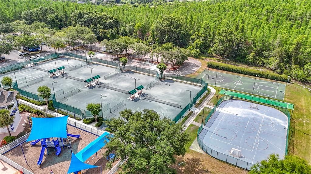 En Venta: $748,500 (6 camas, 3 baños, 2995 Pies cuadrados)