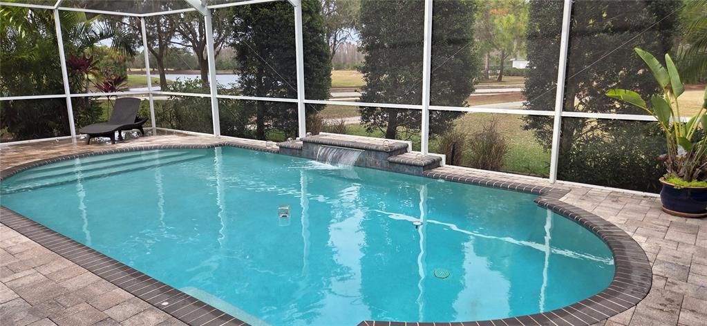 For Sale: $748,500 (6 beds, 3 baths, 2995 Square Feet)