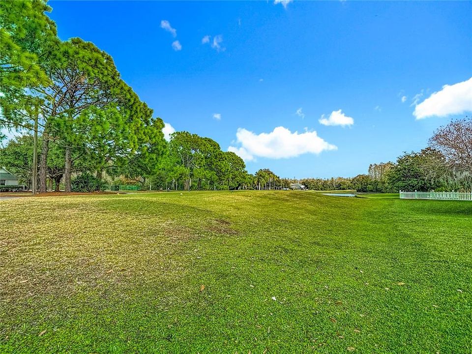 En Venta: $748,500 (6 camas, 3 baños, 2995 Pies cuadrados)