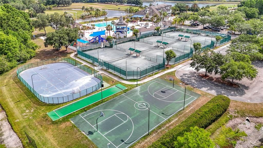 For Sale: $748,500 (6 beds, 3 baths, 2995 Square Feet)