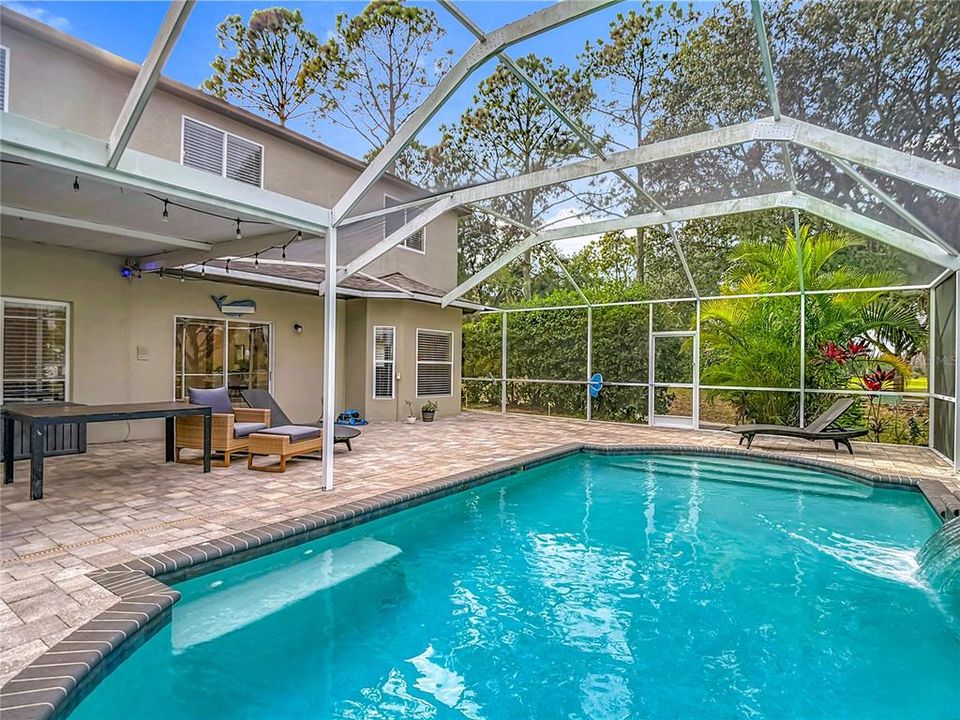 En Venta: $748,500 (6 camas, 3 baños, 2995 Pies cuadrados)