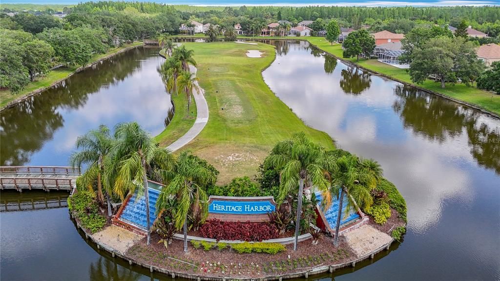 For Sale: $748,500 (6 beds, 3 baths, 2995 Square Feet)