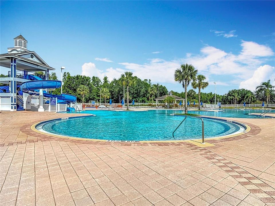 En Venta: $748,500 (6 camas, 3 baños, 2995 Pies cuadrados)