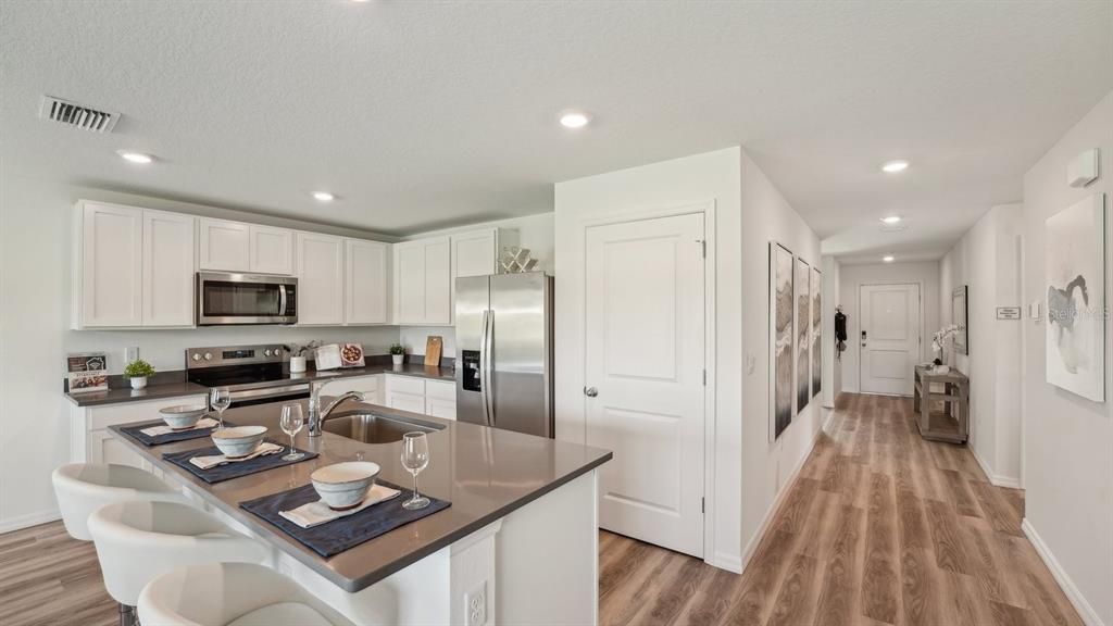 For Sale: $289,965 (4 beds, 2 baths, 1498 Square Feet)