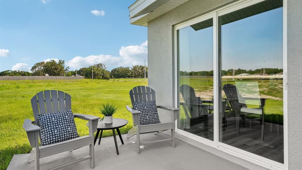 For Sale: $289,965 (4 beds, 2 baths, 1498 Square Feet)