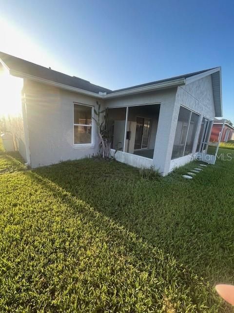 For Sale: $309,000 (3 beds, 2 baths, 1910 Square Feet)