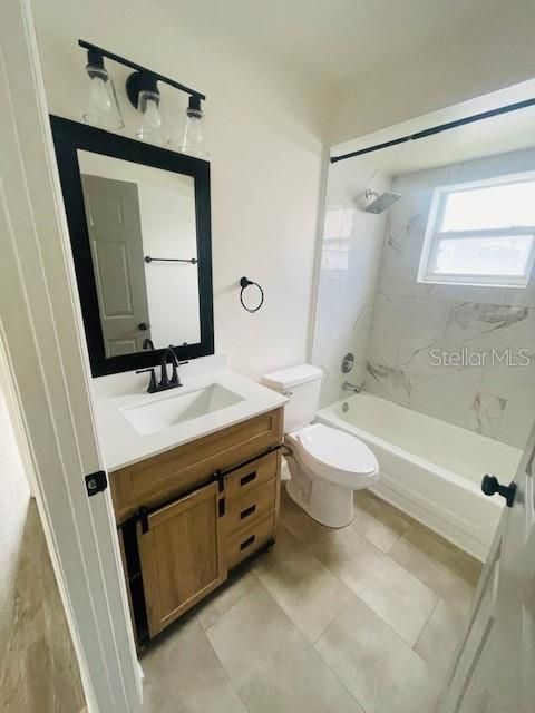 For Sale: $309,000 (3 beds, 2 baths, 1910 Square Feet)