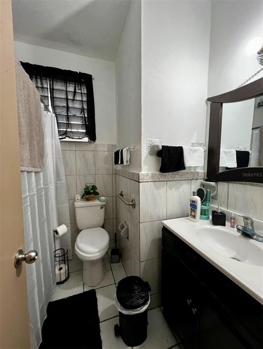 For Sale: $155,000 (3 beds, 1 baths, 1200 Square Feet)