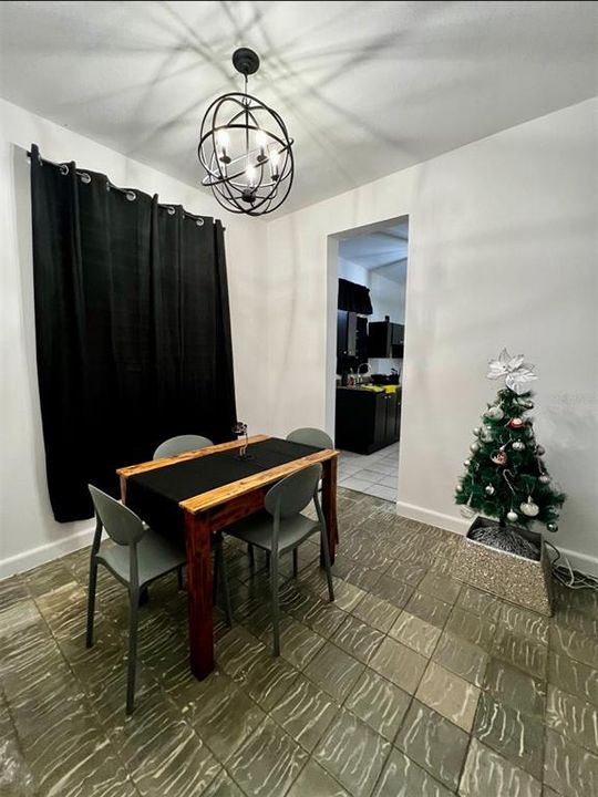 For Sale: $155,000 (3 beds, 1 baths, 1200 Square Feet)