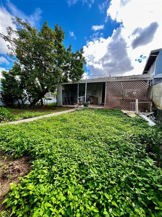 For Sale: $155,000 (3 beds, 1 baths, 1200 Square Feet)