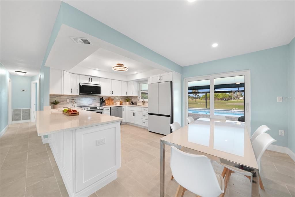 待售: $359,000 (3 贝兹, 2 浴室, 1337 平方英尺)