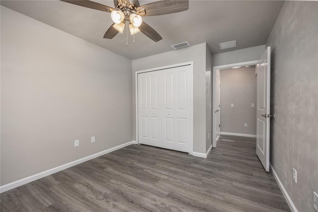 For Sale: $250,000 (3 beds, 2 baths, 1166 Square Feet)