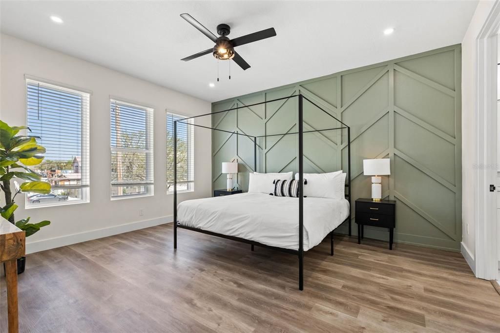 В аренду: $3,800 (3 спален, 3 ванн, 2264 Квадратных фут)