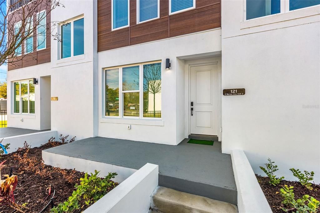 В аренду: $3,800 (3 спален, 3 ванн, 2264 Квадратных фут)