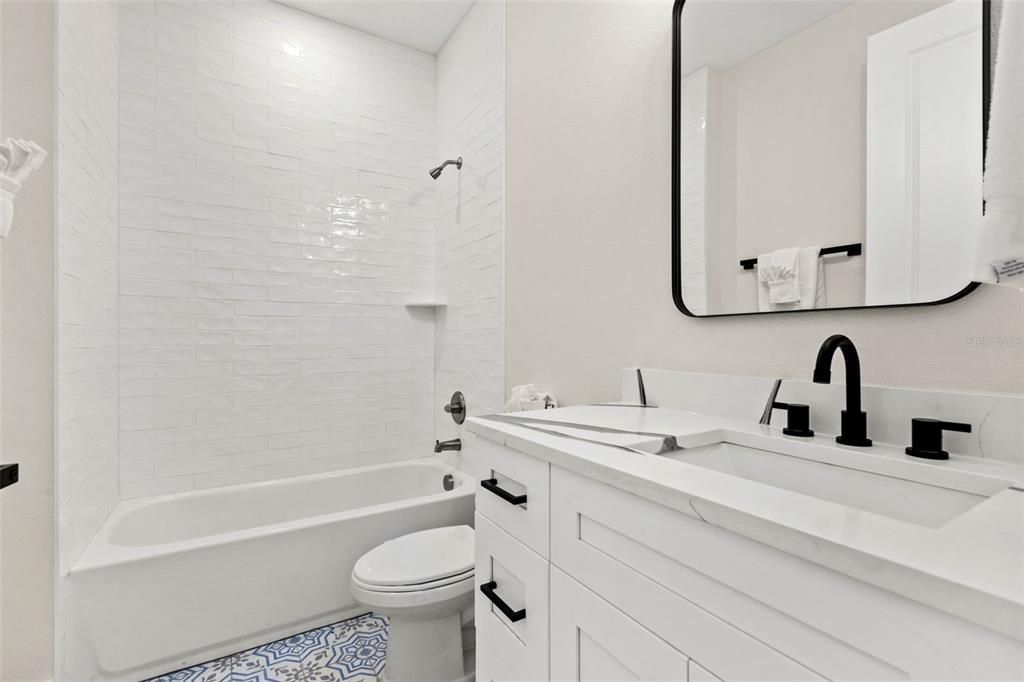 В аренду: $3,800 (3 спален, 3 ванн, 2264 Квадратных фут)