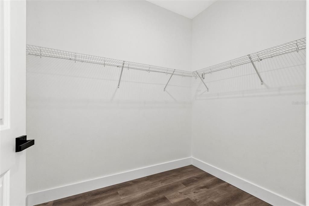 В аренду: $3,800 (3 спален, 3 ванн, 2264 Квадратных фут)