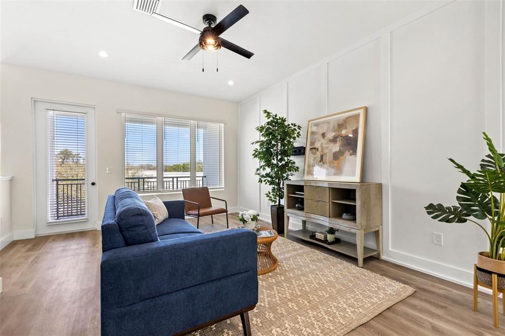 В аренду: $3,800 (3 спален, 3 ванн, 2264 Квадратных фут)