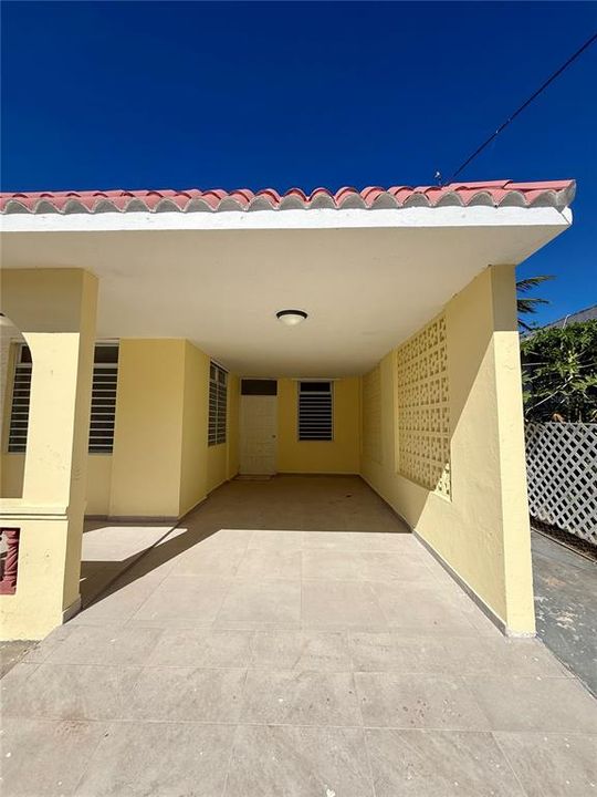 For Sale: $375,000 (4 beds, 2 baths, 1850 Square Feet)