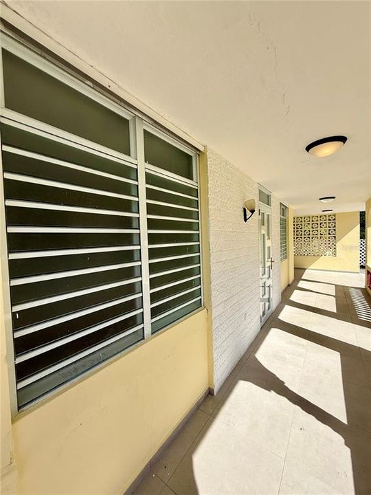 For Sale: $375,000 (4 beds, 2 baths, 1850 Square Feet)