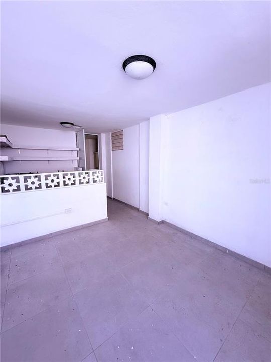 For Sale: $375,000 (4 beds, 2 baths, 1850 Square Feet)