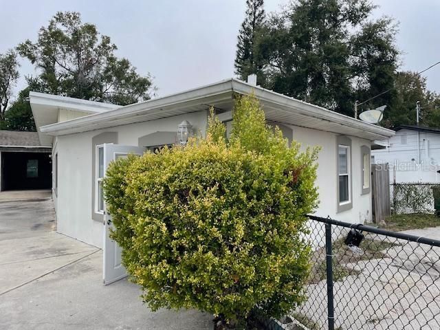 出租: $2,400 (3 贝兹, 2 浴室, 1414 平方英尺)