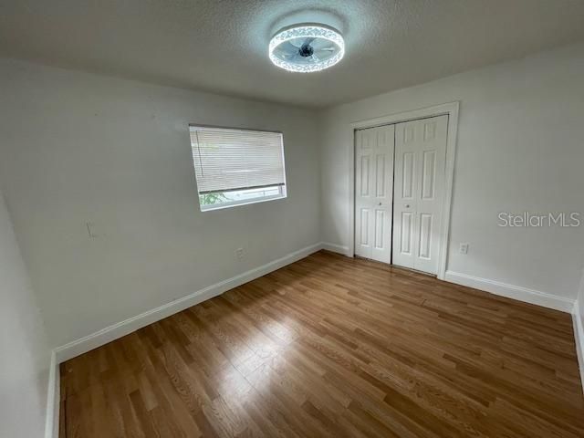 出租: $2,400 (3 贝兹, 2 浴室, 1414 平方英尺)