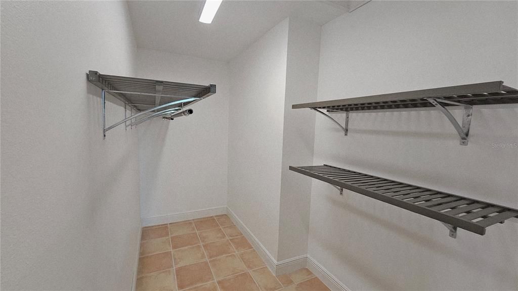 出租: $1,525 (2 贝兹, 2 浴室, 1134 平方英尺)