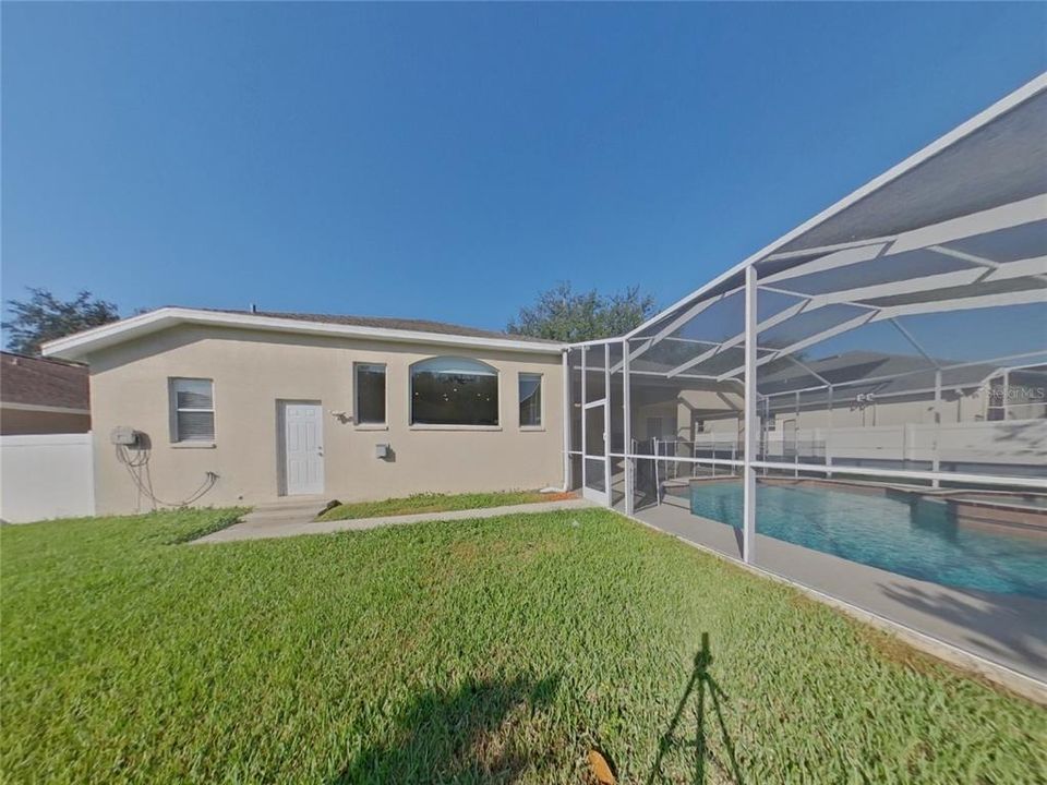 For Rent: $2,839 (4 beds, 3 baths, 2556 Square Feet)