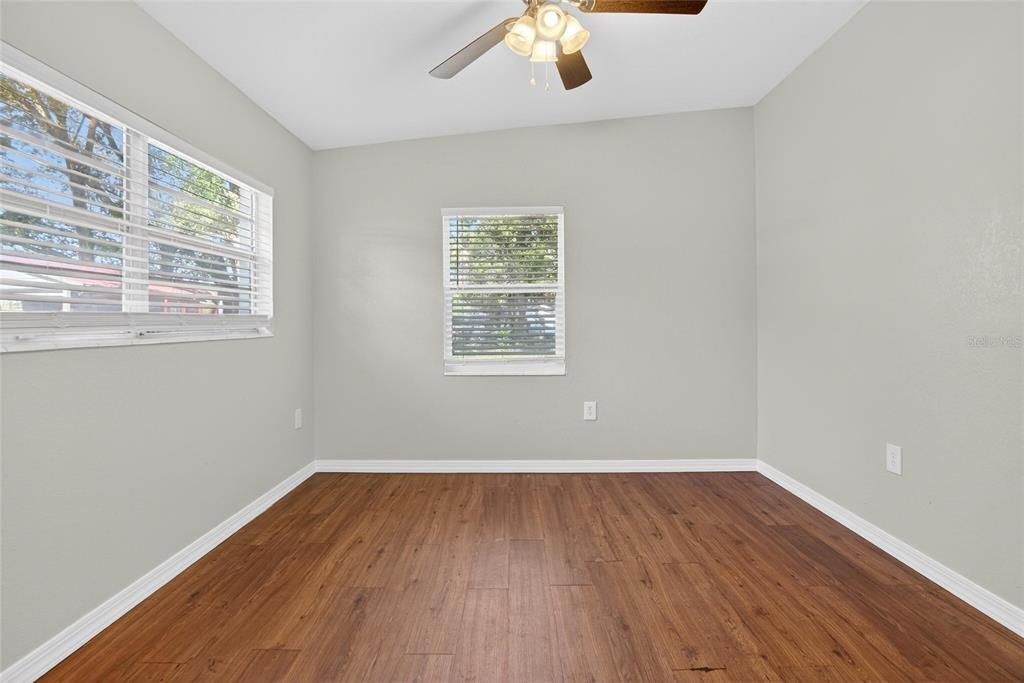 En Venta: $249,900 (3 camas, 2 baños, 1200 Pies cuadrados)