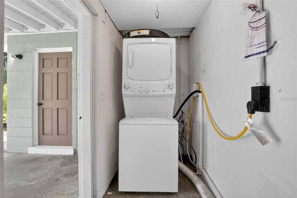 En Venta: $249,900 (3 camas, 2 baños, 1200 Pies cuadrados)