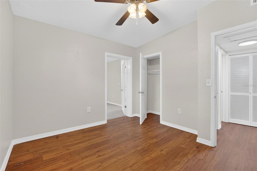 En Venta: $249,900 (3 camas, 2 baños, 1200 Pies cuadrados)