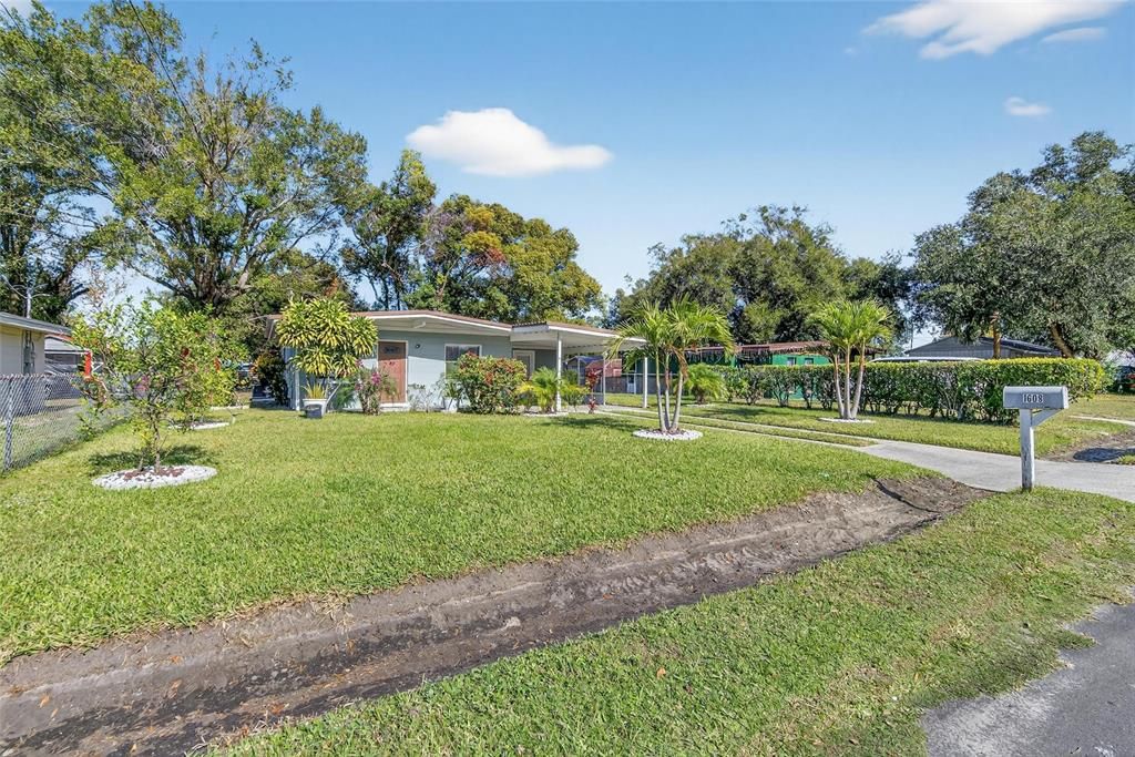 En Venta: $249,900 (3 camas, 2 baños, 1200 Pies cuadrados)