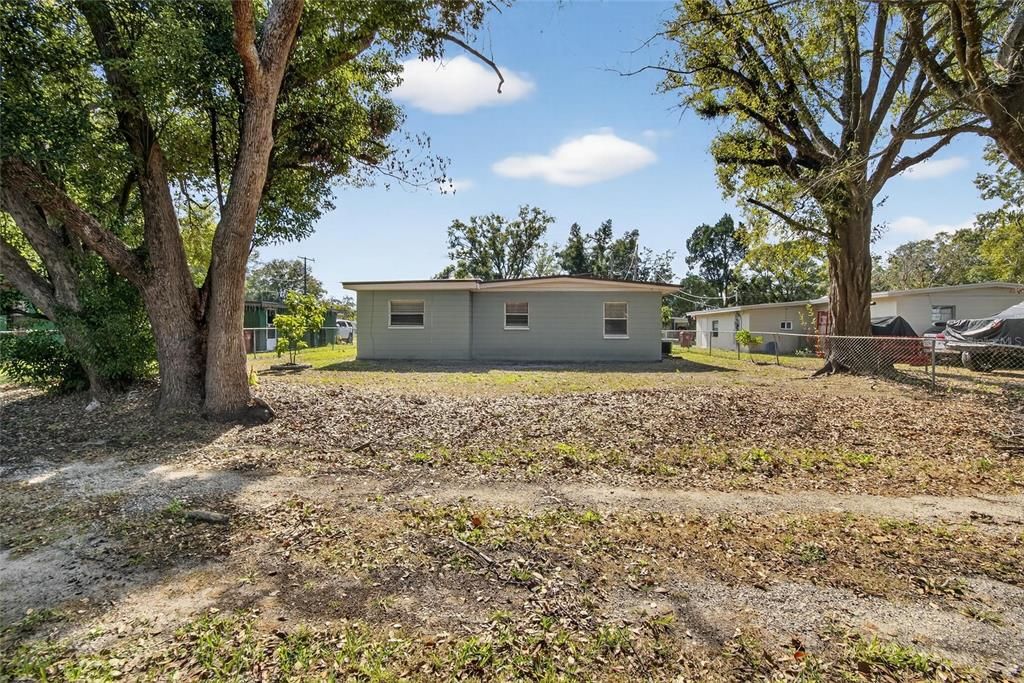 En Venta: $249,900 (3 camas, 2 baños, 1200 Pies cuadrados)