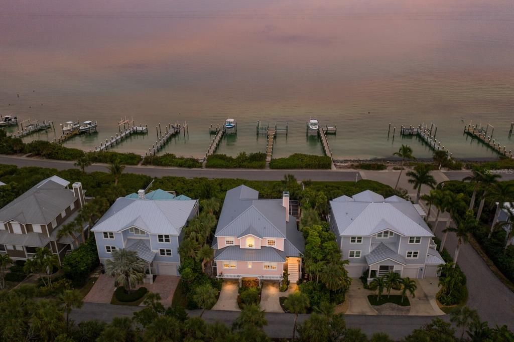 En Venta: $4,850,000 (3 camas, 3 baños, 3055 Pies cuadrados)