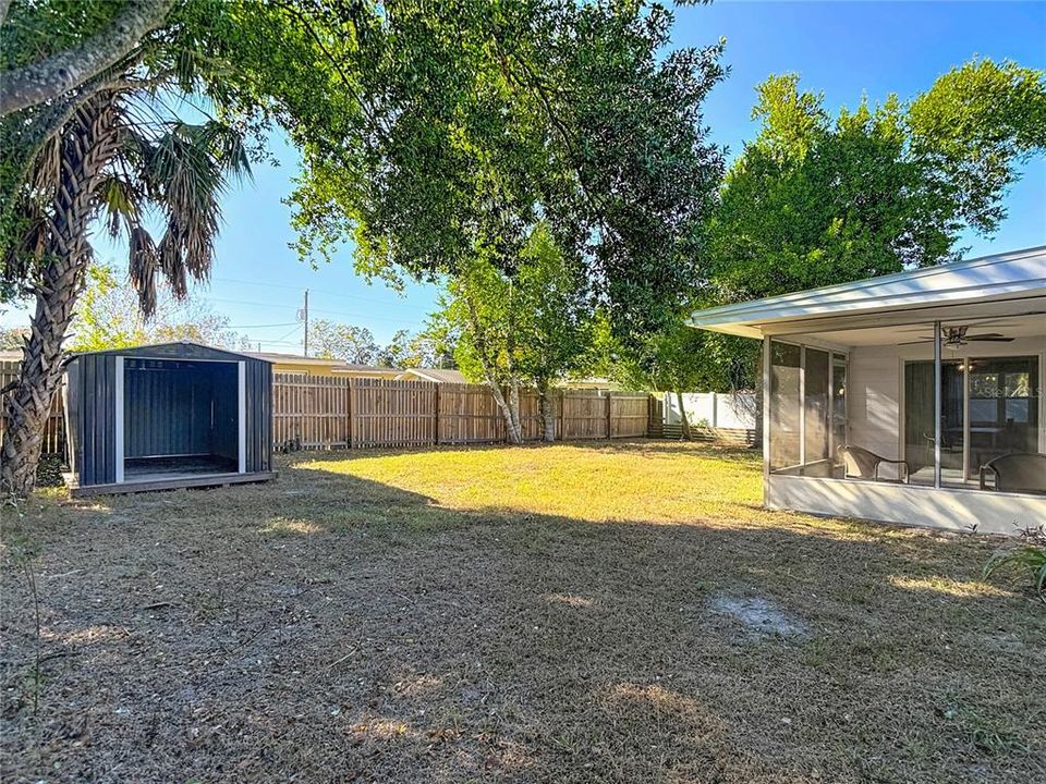 For Sale: $234,500 (2 beds, 2 baths, 1275 Square Feet)