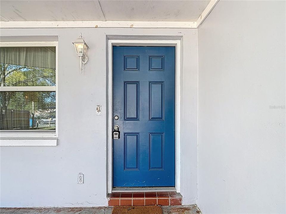 For Sale: $234,500 (2 beds, 2 baths, 1275 Square Feet)