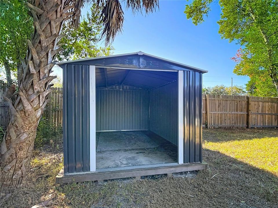 For Sale: $234,500 (2 beds, 2 baths, 1275 Square Feet)