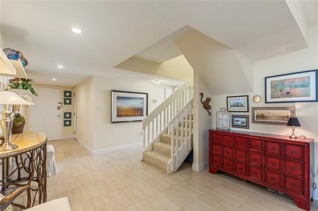 En Venta: $1,300,000 (3 camas, 2 baños, 2041 Pies cuadrados)