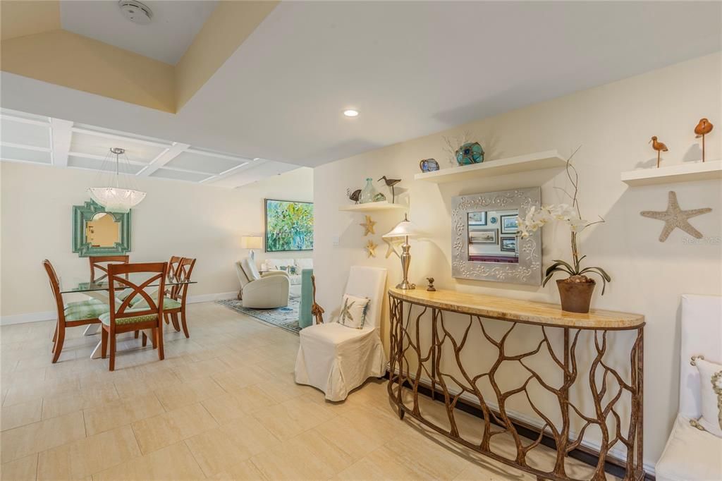 En Venta: $1,300,000 (3 camas, 2 baños, 2041 Pies cuadrados)