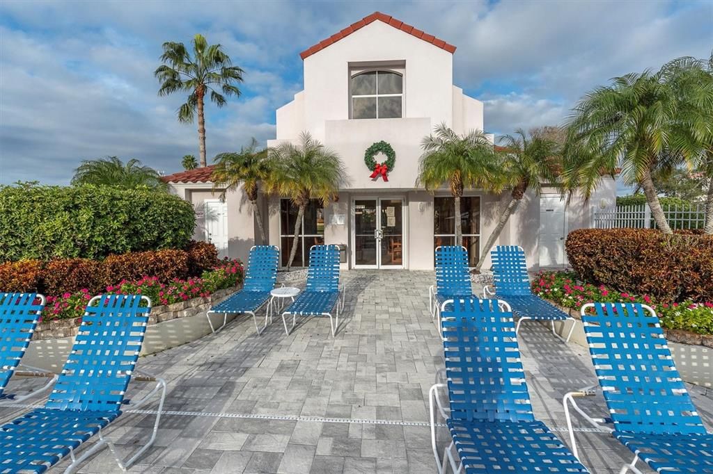 待售: $375,000 (2 贝兹, 2 浴室, 1140 平方英尺)