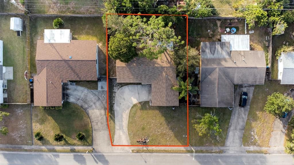 For Sale: $274,900 (4 beds, 2 baths, 1360 Square Feet)