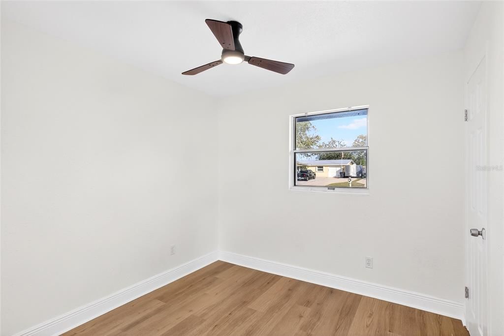 For Sale: $274,900 (4 beds, 2 baths, 1360 Square Feet)