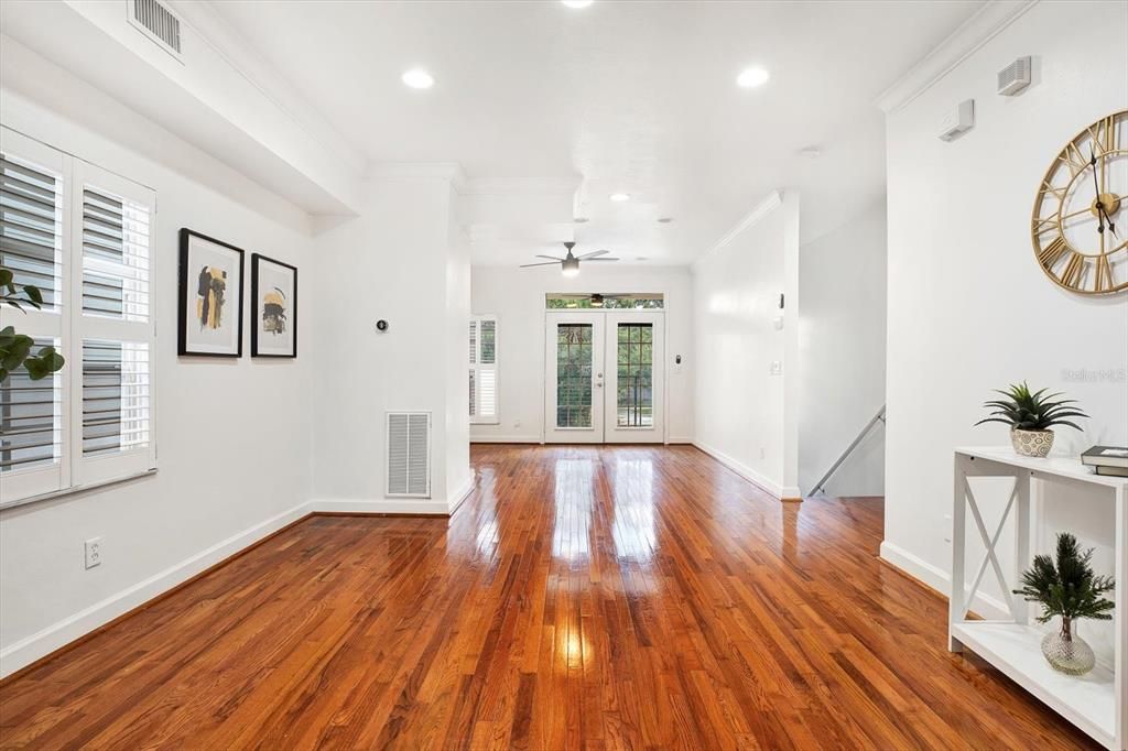 En Renta: $5,000 (3 camas, 3 baños, 2239 Pies cuadrados)