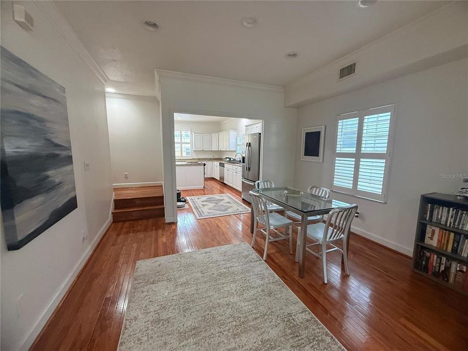 En Renta: $5,000 (3 camas, 3 baños, 2239 Pies cuadrados)