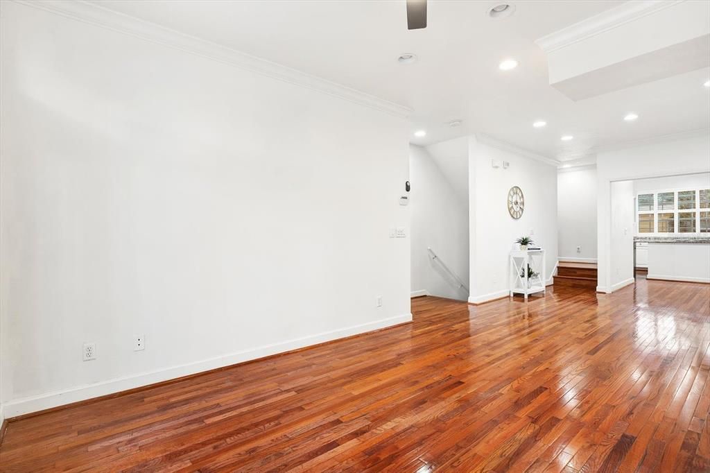 En Renta: $5,000 (3 camas, 3 baños, 2239 Pies cuadrados)