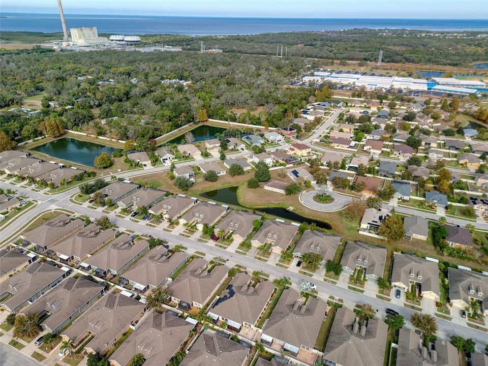 На продажу: $354,900 (3 спален, 2 ванн, 1745 Квадратных фут)