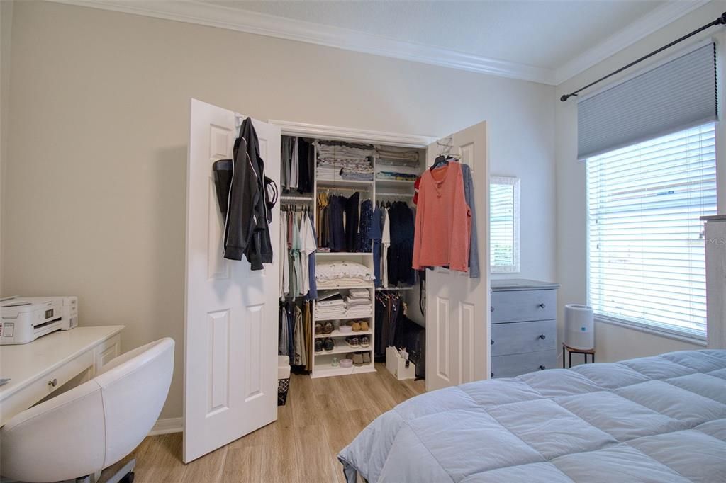 На продажу: $354,900 (3 спален, 2 ванн, 1745 Квадратных фут)