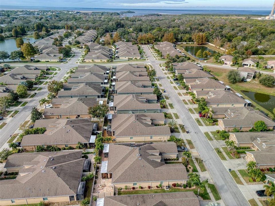 На продажу: $354,900 (3 спален, 2 ванн, 1745 Квадратных фут)