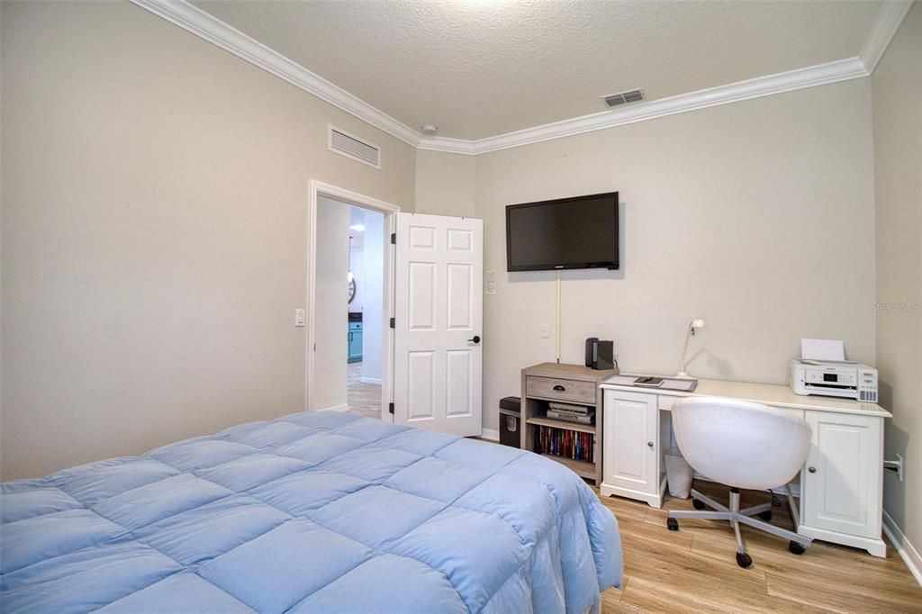 На продажу: $354,900 (3 спален, 2 ванн, 1745 Квадратных фут)